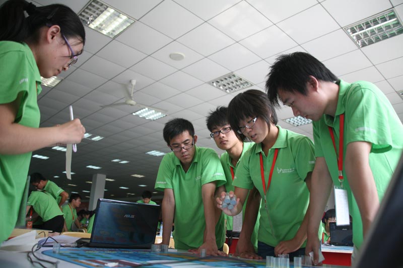 2011.6“用友杯”第七届大学生沙盘模拟经营大赛山东赛区�?决赛隆重举行-5.jpg
